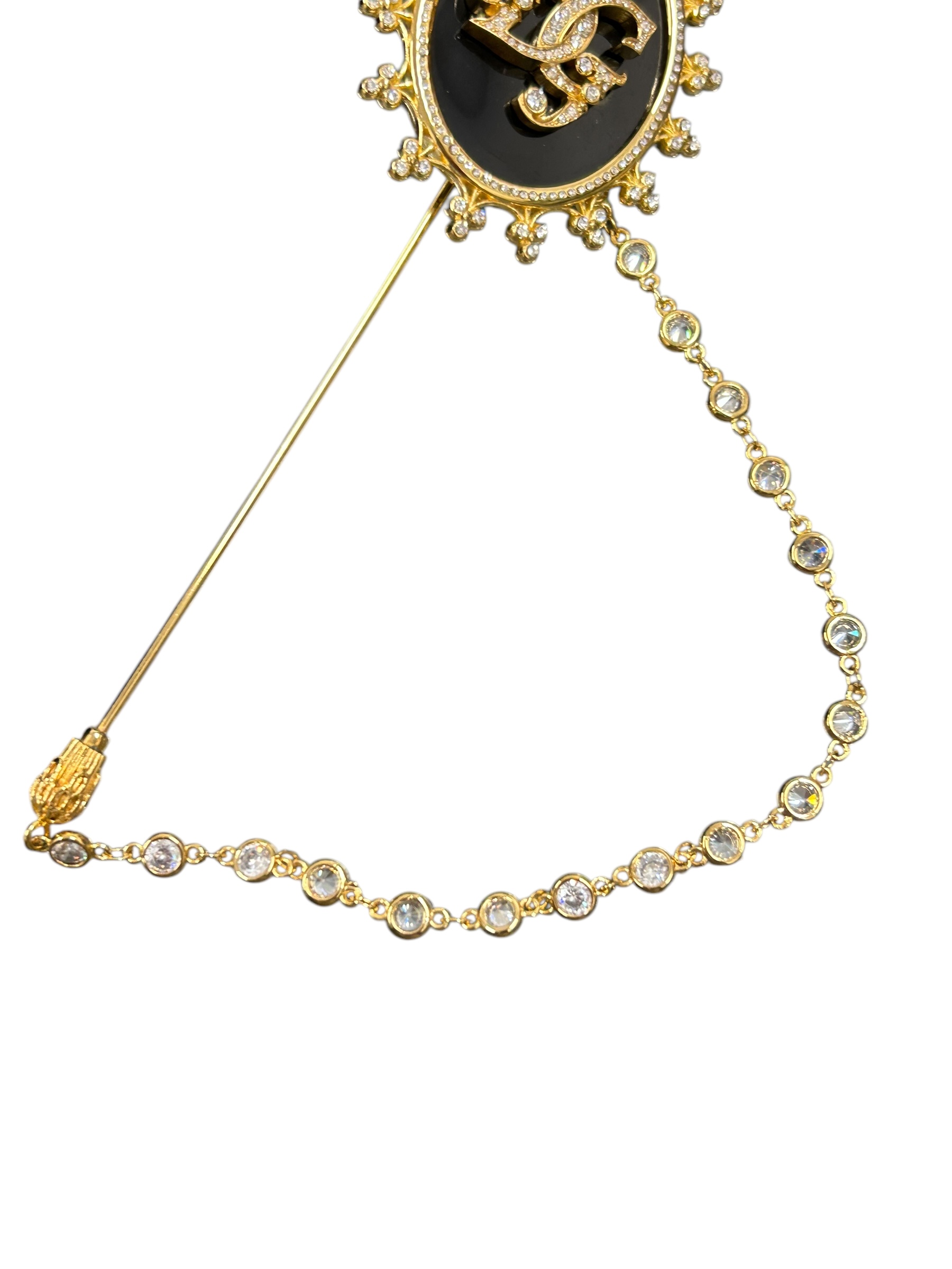 Brooch